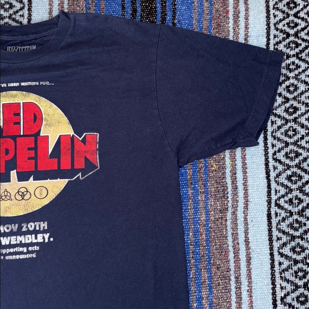 Led Zeppelin Concert Tee Shirt - Picture 4 of 10